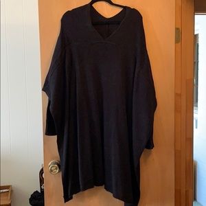 Black cape poncho style sweater 3X NWOT